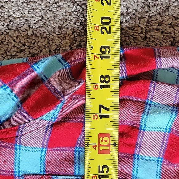 Plaid Long Sleeve - Picture 7 of 7